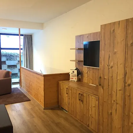 Budget At Alpen Resort, & Dining 3*