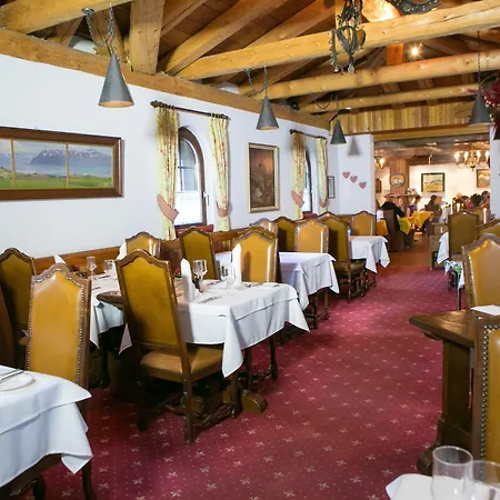 Budget At Alpen Resort, & Dining 采尔马特