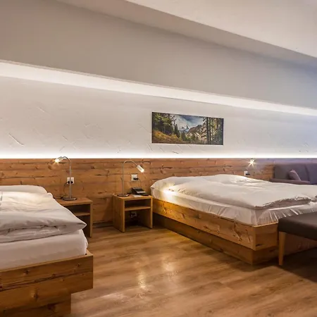酒店 Budget At Alpen Resort, & Dining 采尔马特